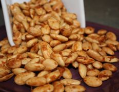 Crisp Savory Almonds